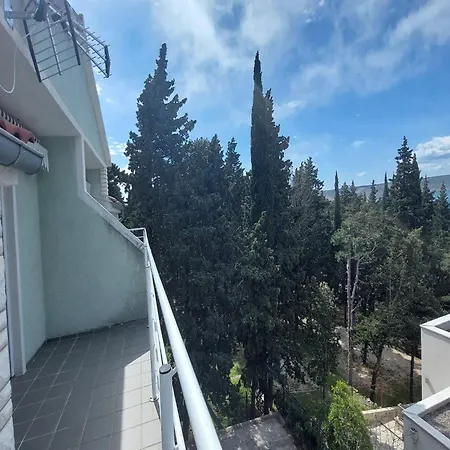 Smokvica - With Sea View شقة