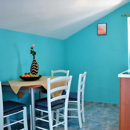 Smokvica - With Sea View 4 Apartment Starigrad Paklenica