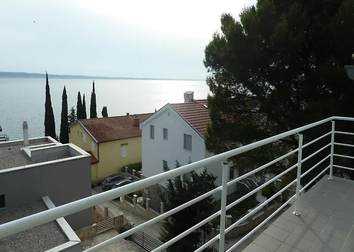 Smokvica - With Sea View Starigrad Paklenica